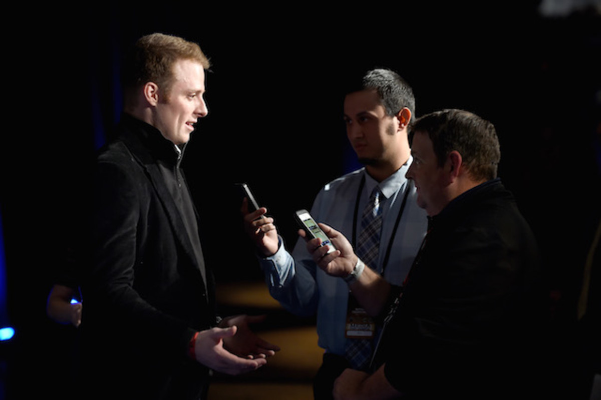 What It’s Like to be an SEC Football Analyst SI Kids Sports News for