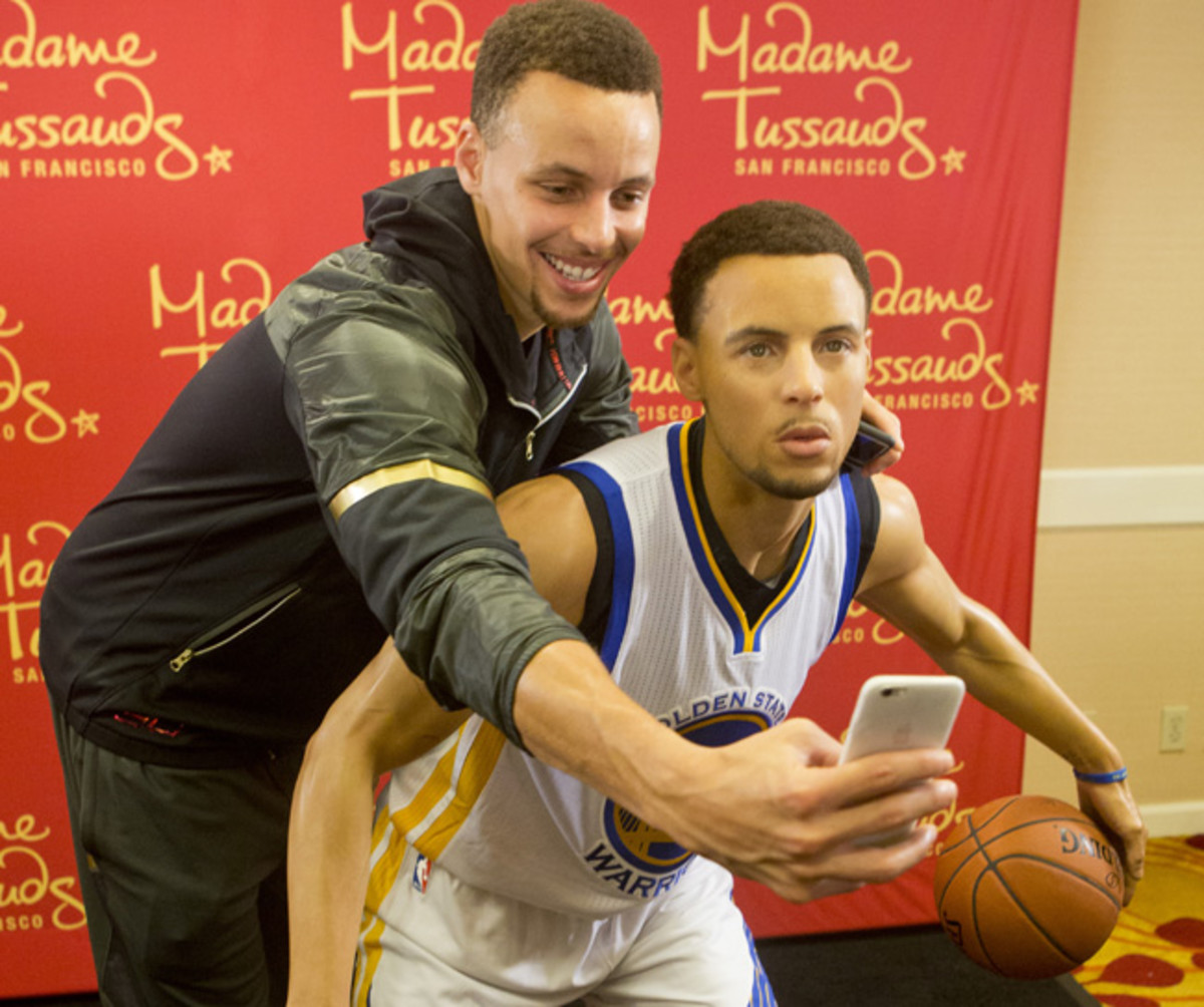 steph-curry-madame-tussauds-wax-figure-article2.jpg