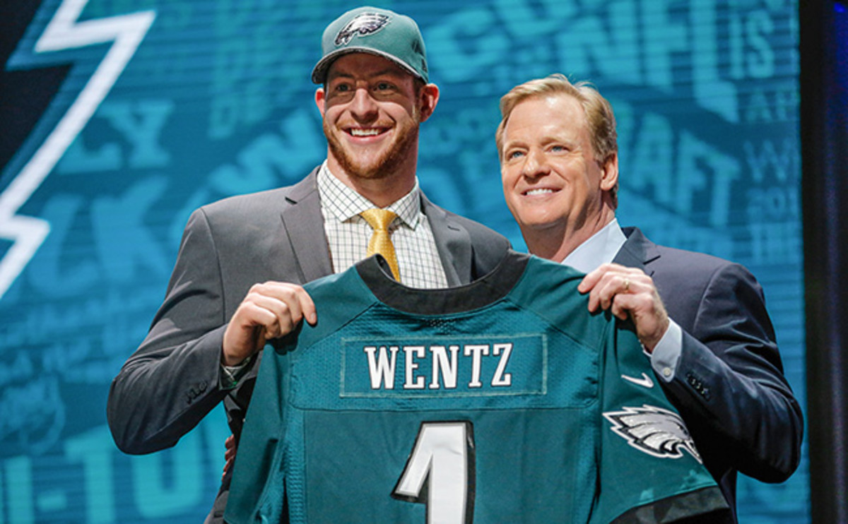 carson-wentz-primetime-article1.jpg