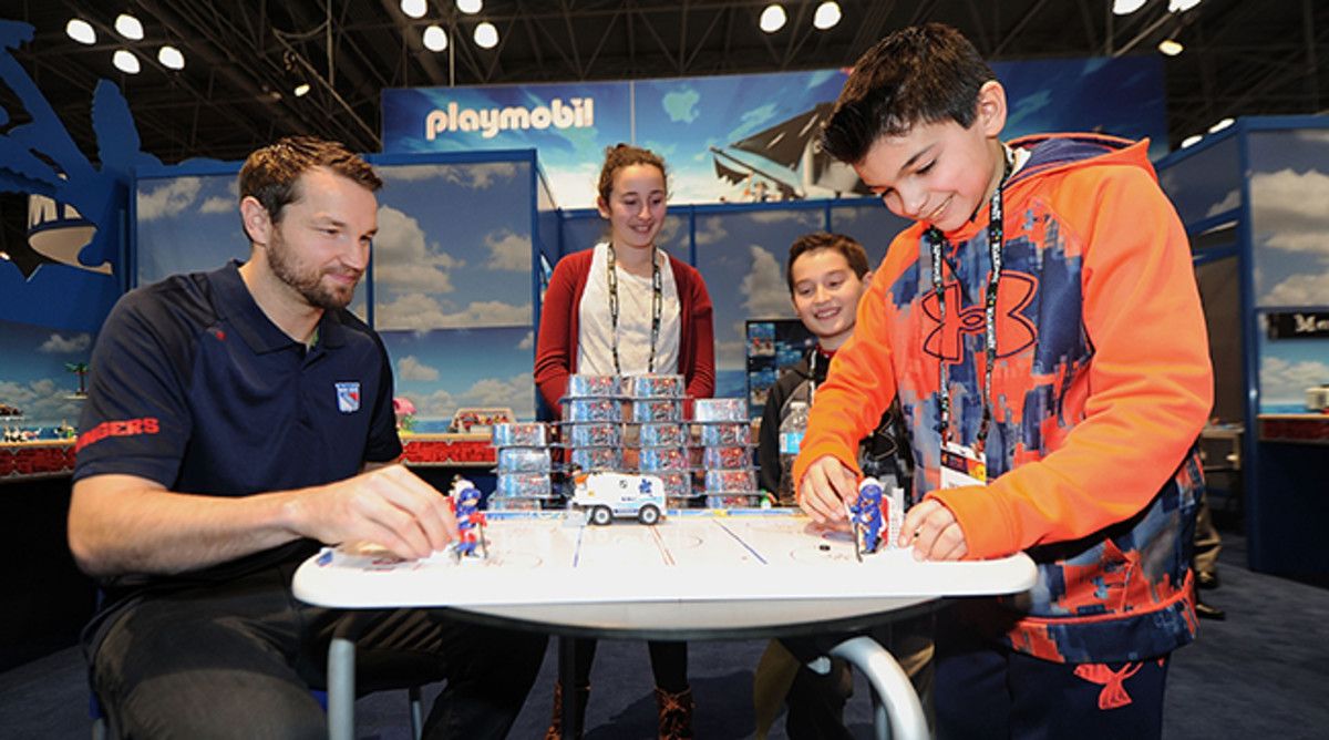 rick-nash-playmobil-article3.jpg