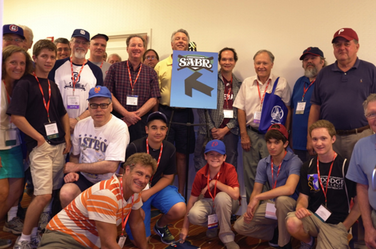 inside-sabr43-part-2-talking-baseball-cards-si-kids-sports-news