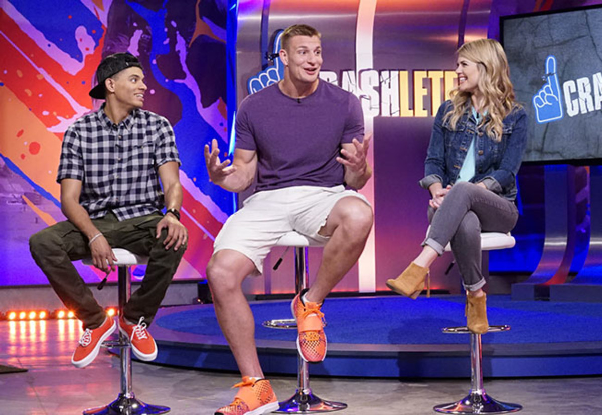 rob-gronkowski-crashletes-interview-article1.jpg