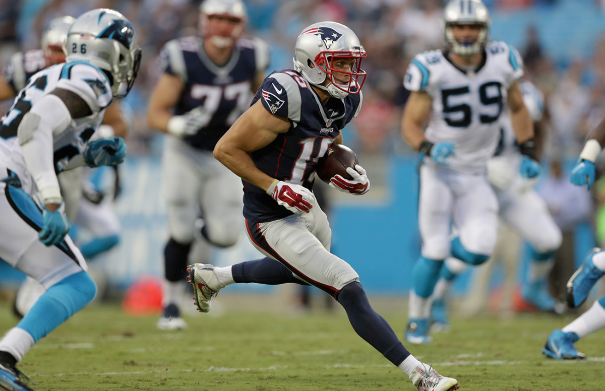 fantasy-football-2016-sleepers-chris-hogan-article.jpg