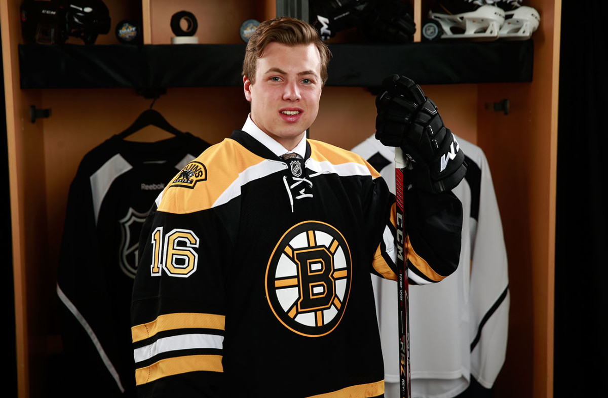 Charlie McAvoy returns to Boston Bruins practice 