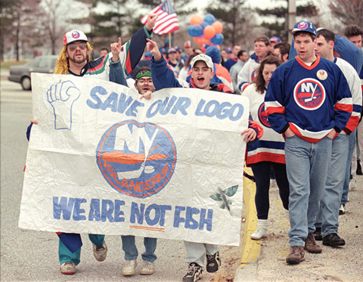 Why the Fisherman flopped — and now is an Islanders hit