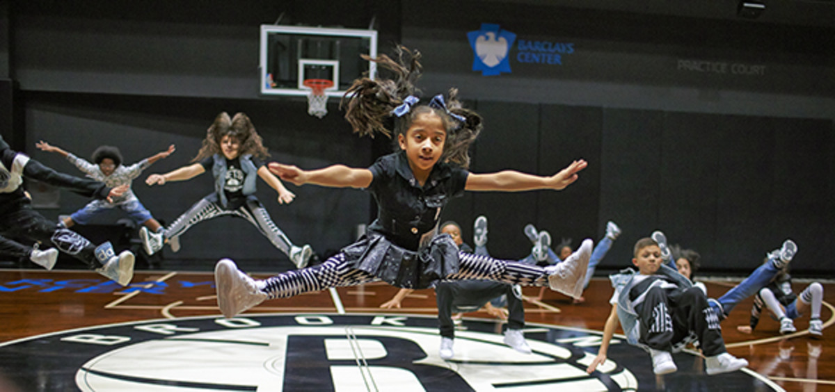 brooklyn nets kids dance team
