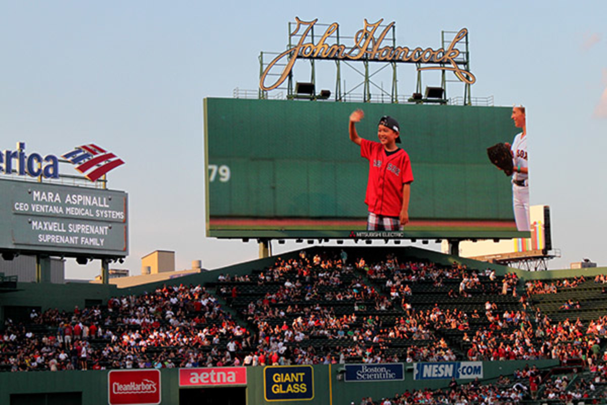 kid reporter first pitch fenway park boston red sox