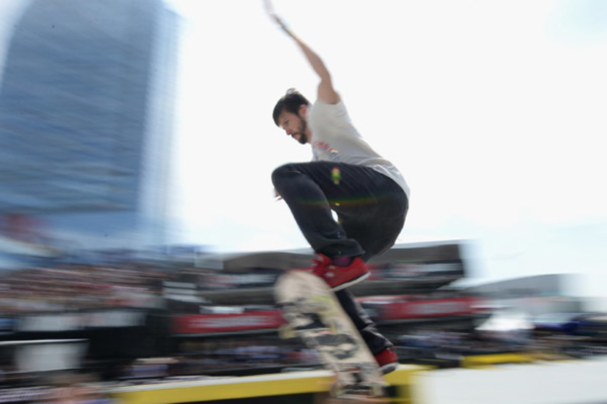 chris cole skateboarding