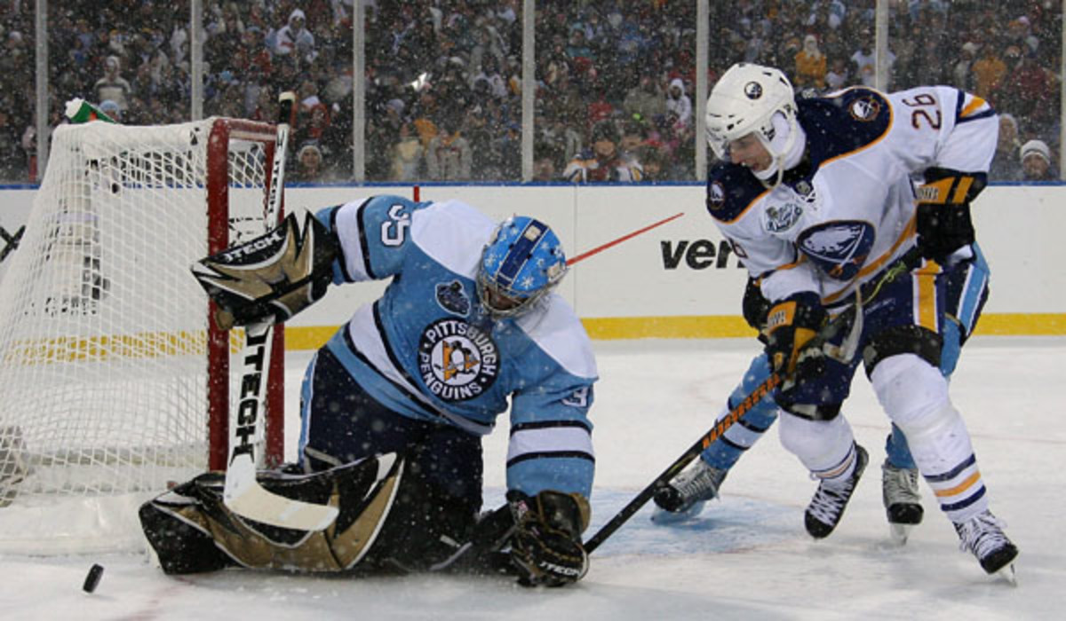 Blackhawks Debut Winter Classic Jerseys - SI Kids: Sports News for