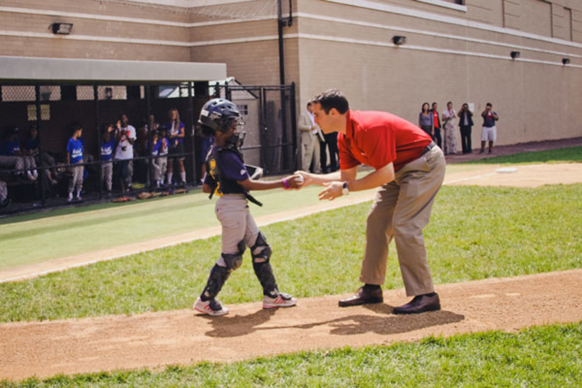 SI Kids Mark Teixeira harlem rbi