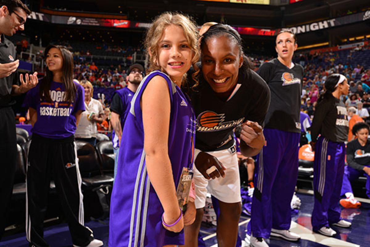 coach mia phoenix mercury wnba