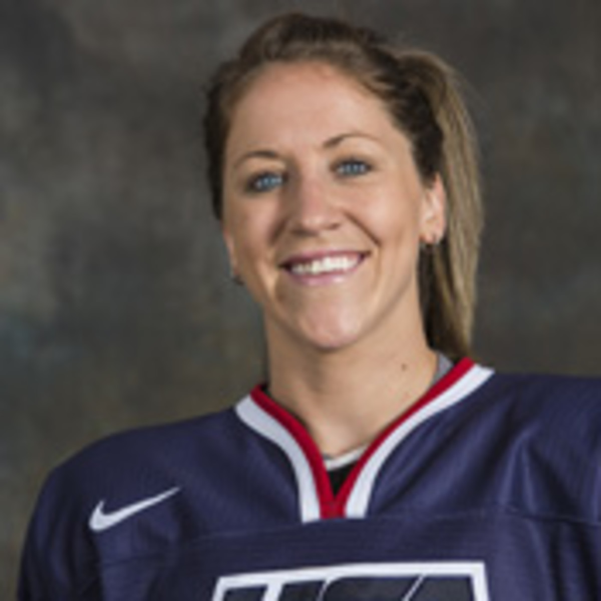 2014 us women's hockey olympics meghan duggan