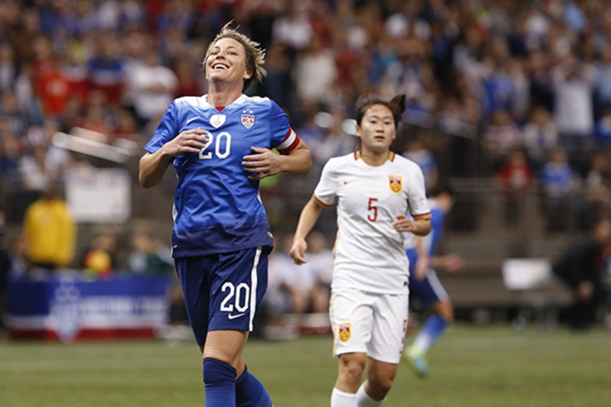 abby wambach soccer retires