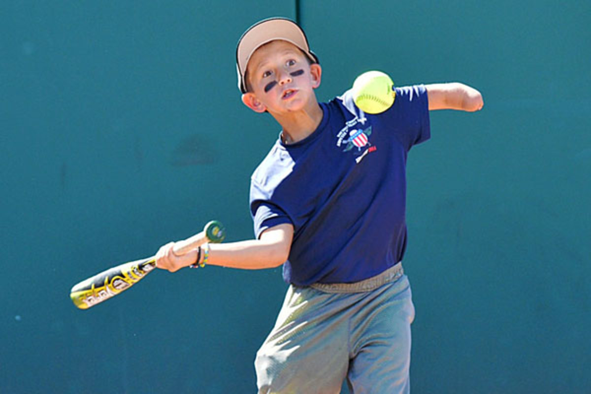 louisville slugger wounded warrior amuptee softball camp