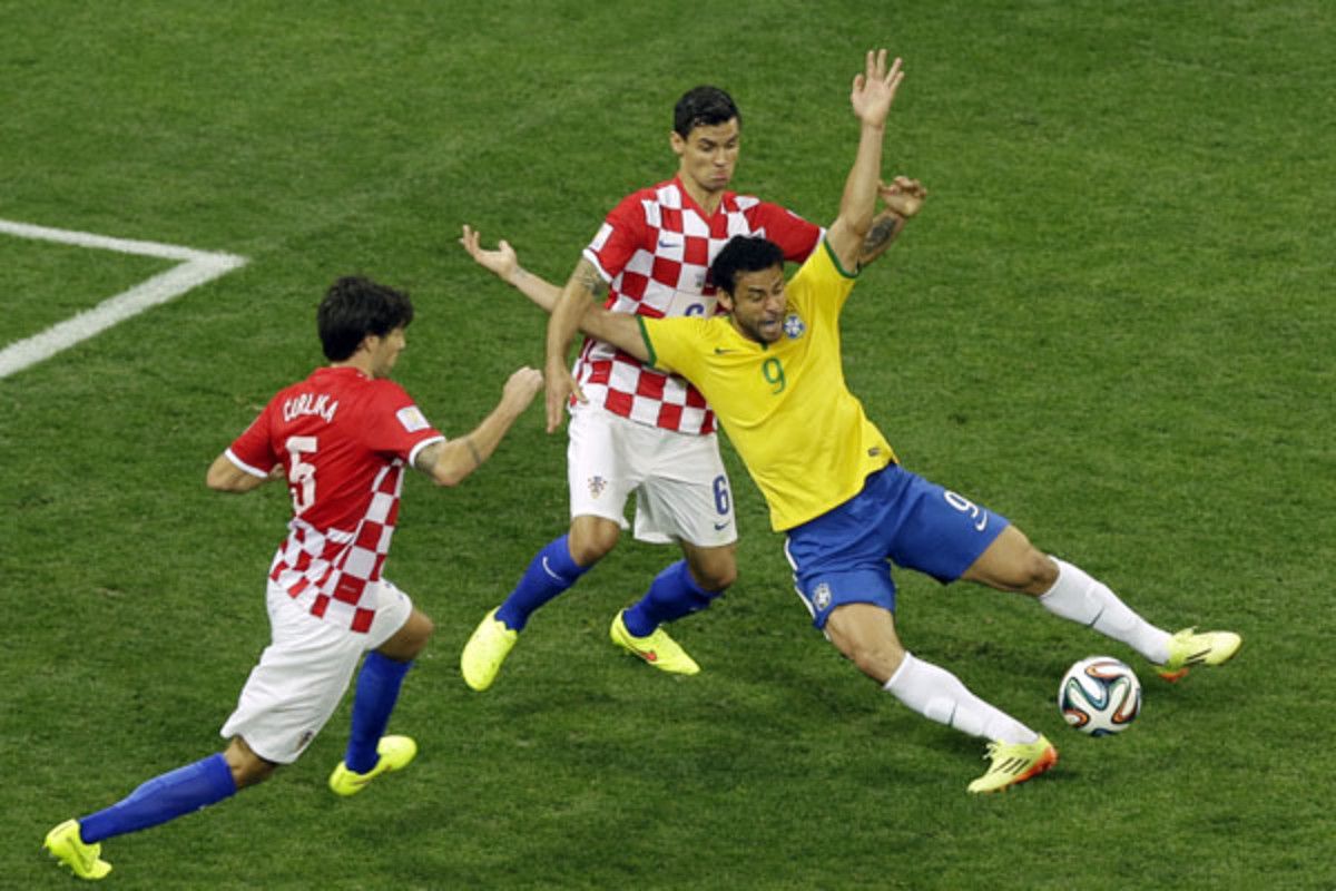 2014 world cup fred brazil croatia