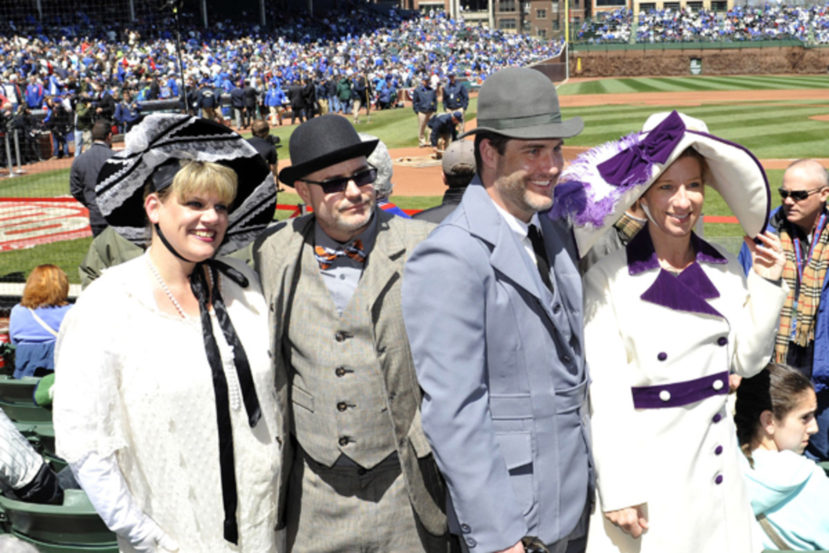 wrigley fields 100 years throwback