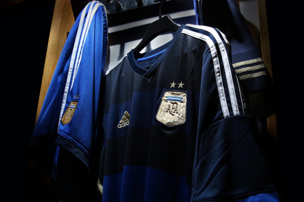 argentina world cup away jersey