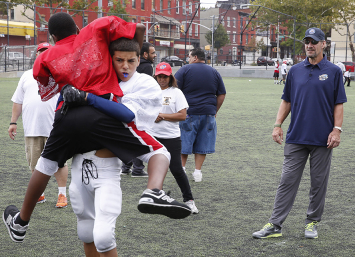 bill cowher heads up football usa football