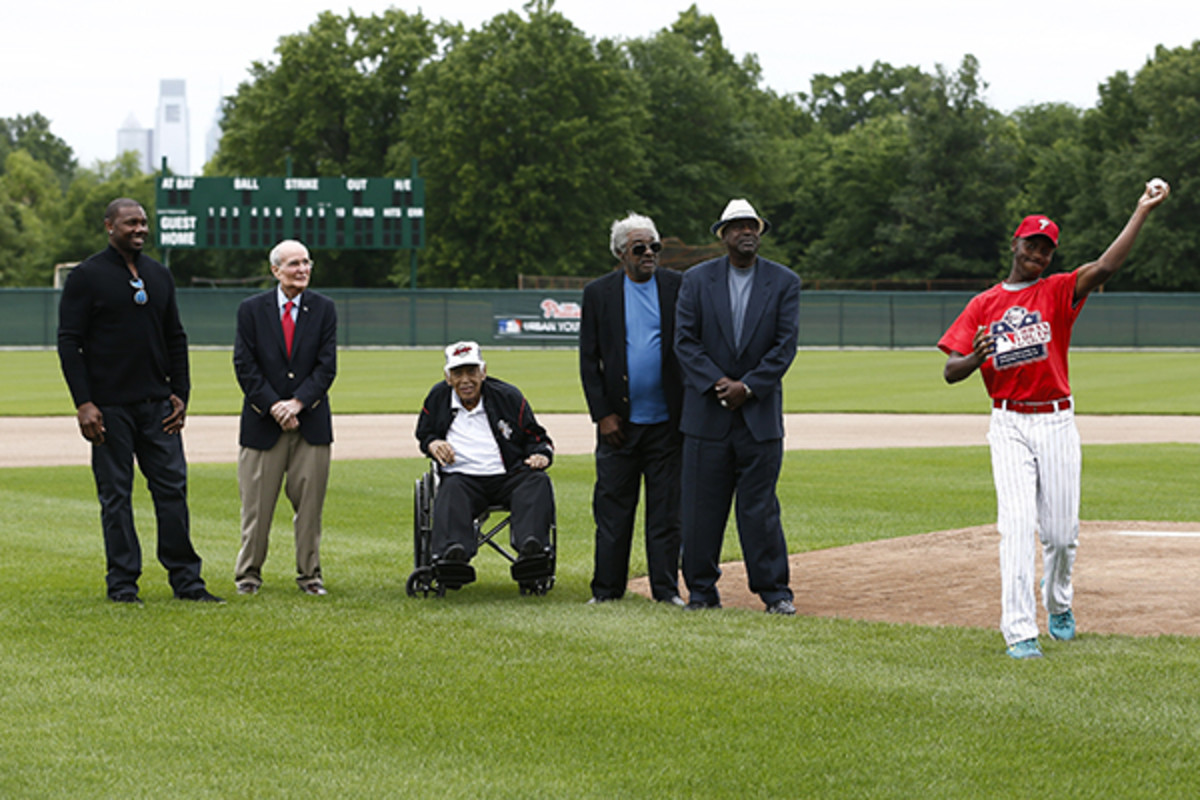 mlb urban youth academy philadelphia