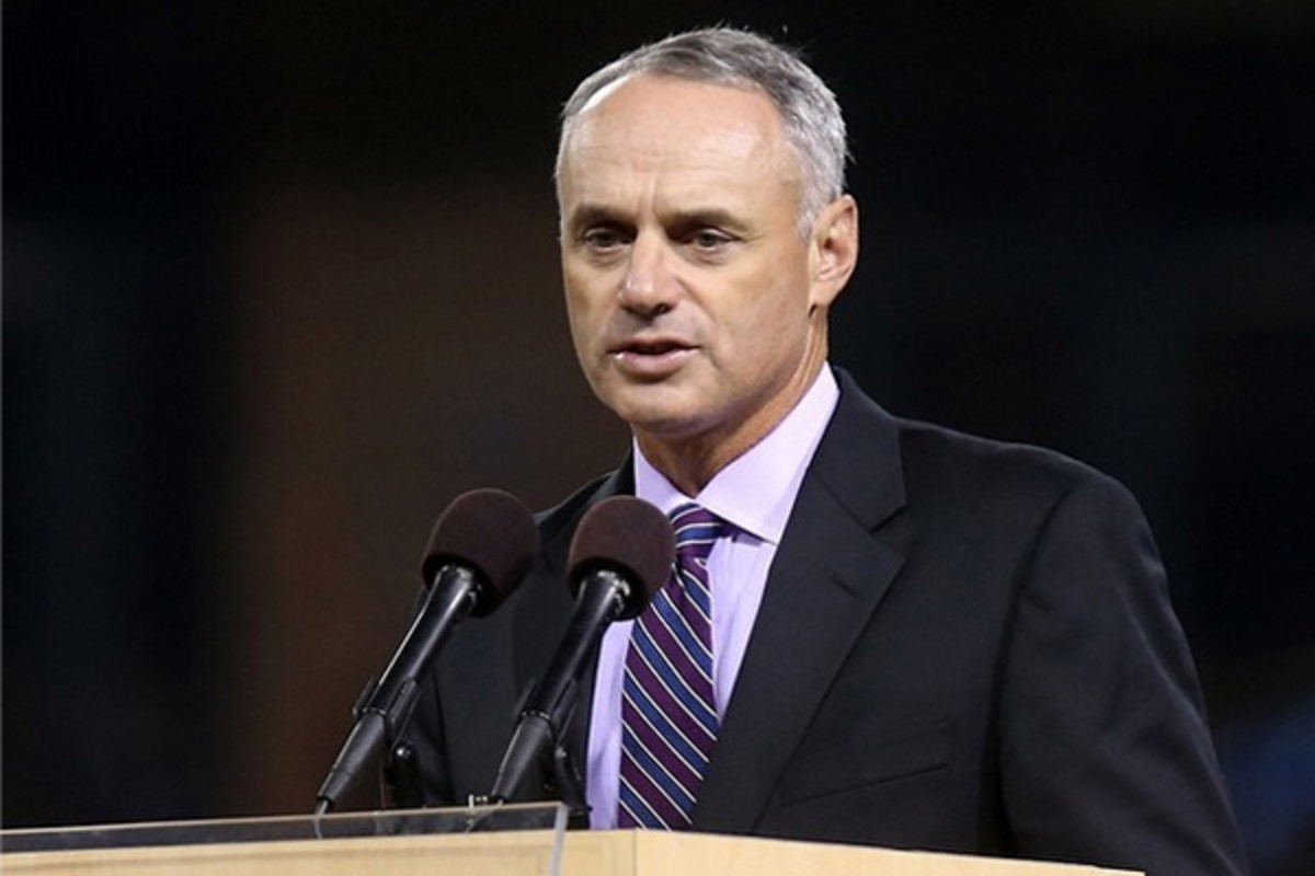 rob manfred mlb commissioner