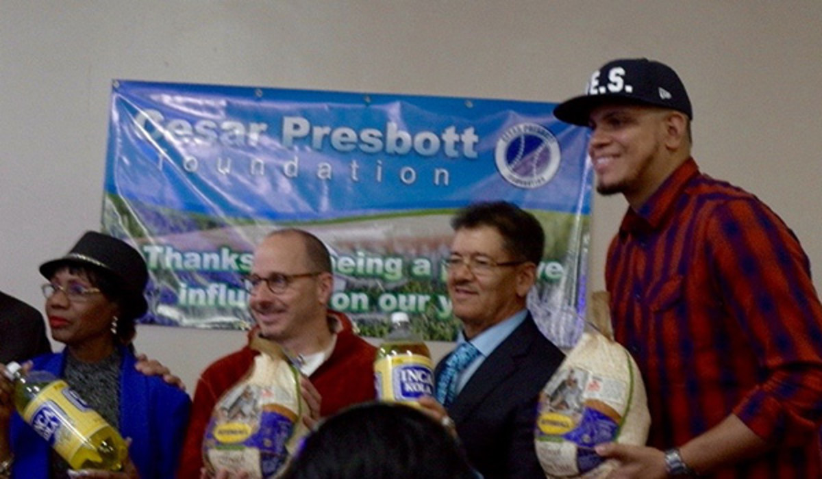 presbott foundation yankees turkey giveaway